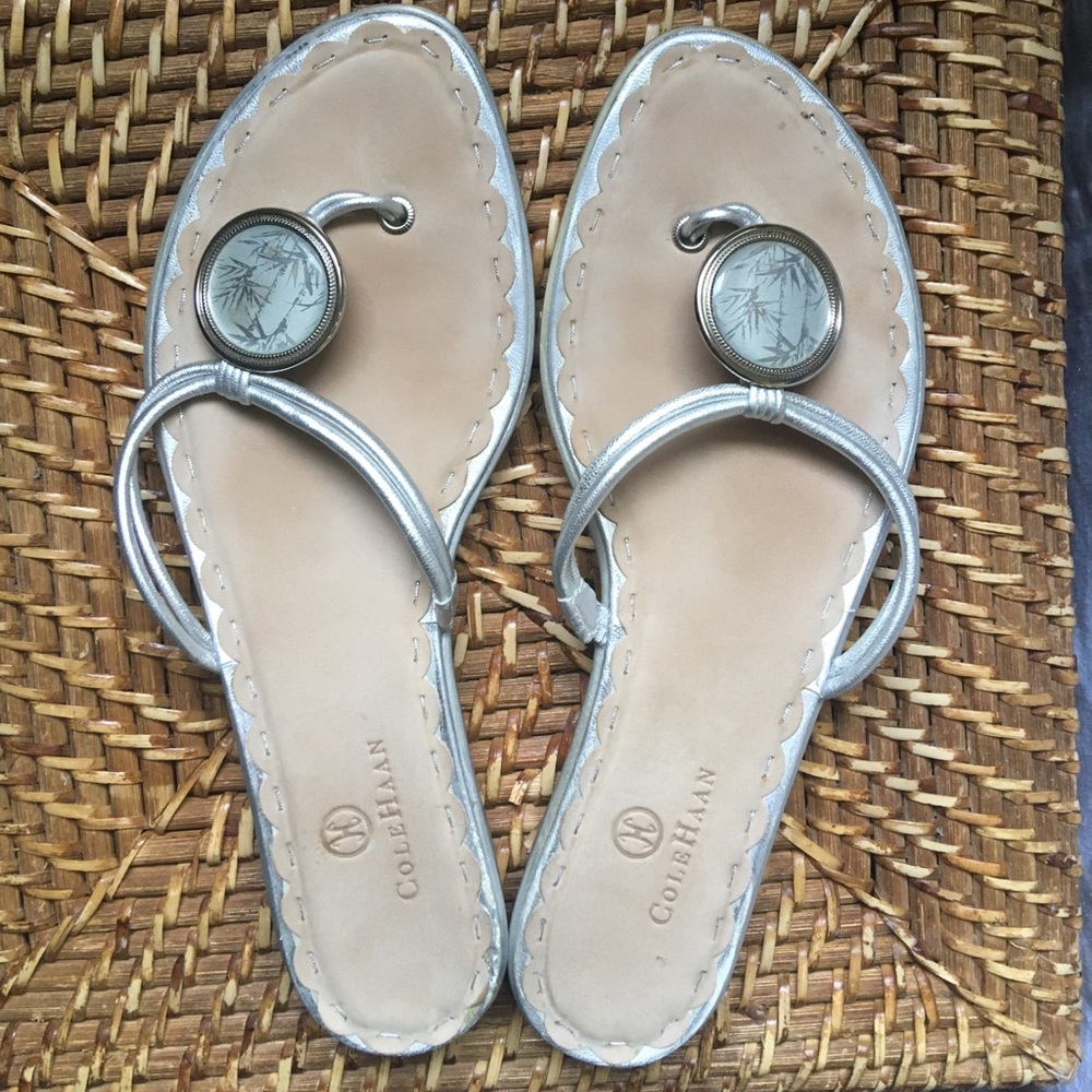Size 8 Cole Haan Nike Air silver sandals